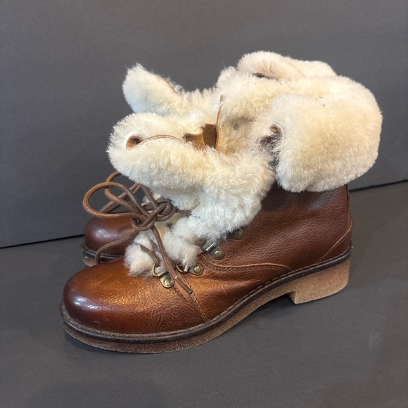 Brown Lace Up Boots with Cream Fur Lining - Picture 4 of 10